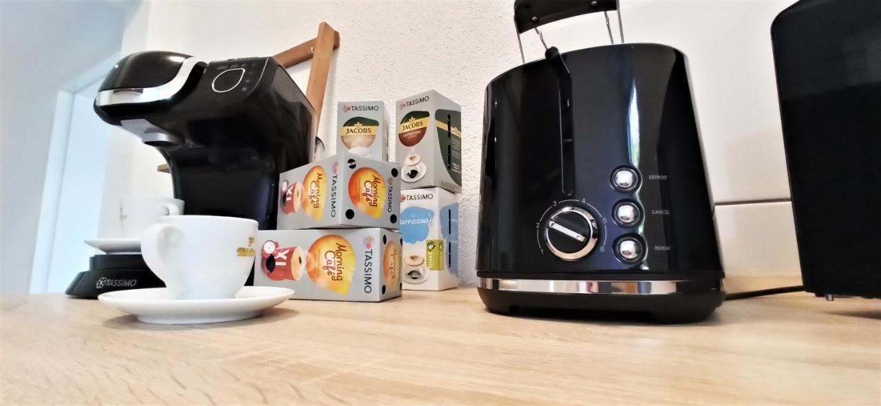 2 Zimmerwohnung - Kueche - Wlan - Oeffentliche Parkplaetze Blaustein Zewnętrze zdjęcie